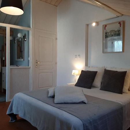 Appartements D'Hotes La Foulonnerie Mios Eksteriør bilde